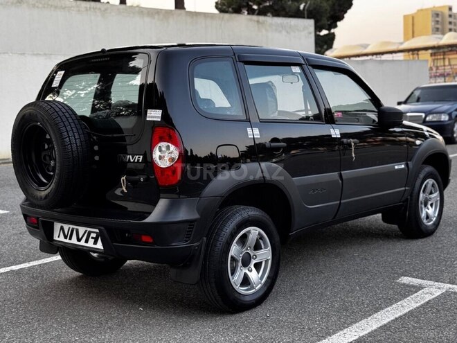 Chevrolet Niva 2021, 11,600 km - 1.7 л - Bakı