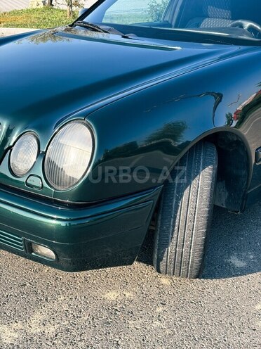 Mercedes E 300 d 1998, 390,000 km - 3.0 л - Sumqayıt