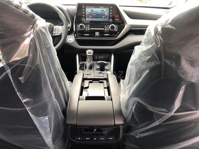 Toyota Highlander-14