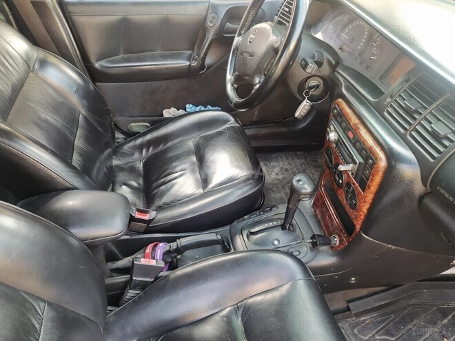 Opel Vectra 1997, 250,000 km - 2.0 l - Bakı