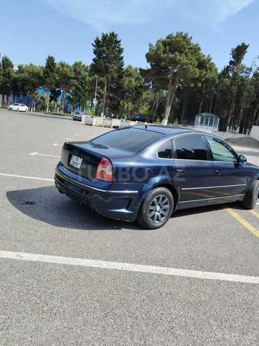 Volkswagen Passat 2004, 300,000 km - 1.8 l - Sumqayıt