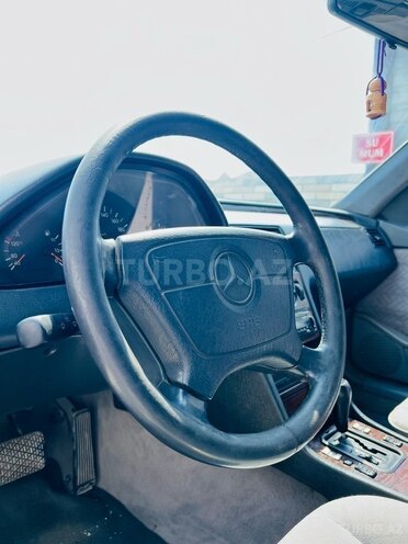Mercedes C 180-6