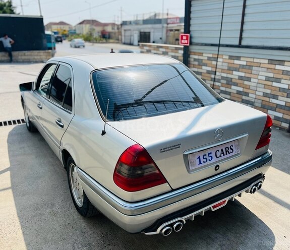 Mercedes C 180-5
