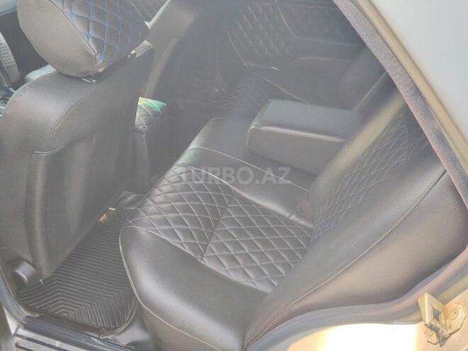 Mercedes E 200 1995, 450,000 km - 2.0 l - Xaçmaz