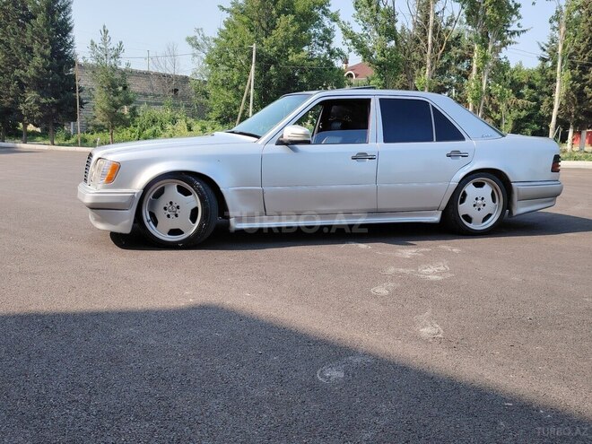 Mercedes E 200 1995, 450,000 km - 2.0 l - Xaçmaz