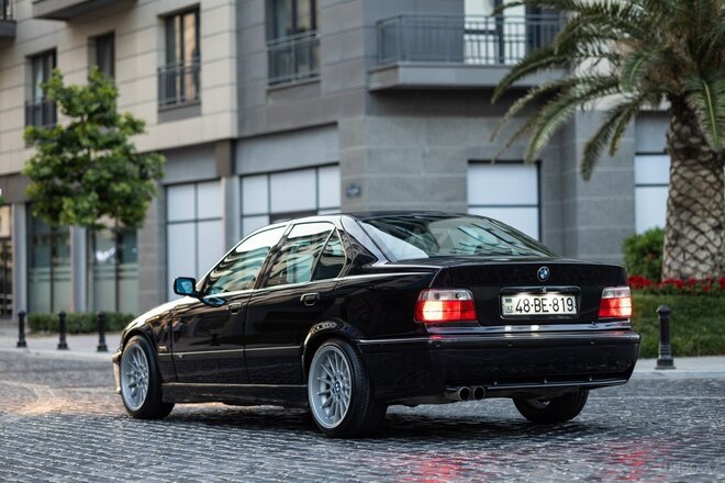 BMW 320 1995, 400,000 km - 2.0 l - Bakı