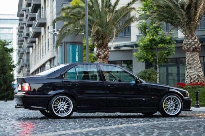 BMW 320 1995, 400,000 km - 2.0 l - Bakı