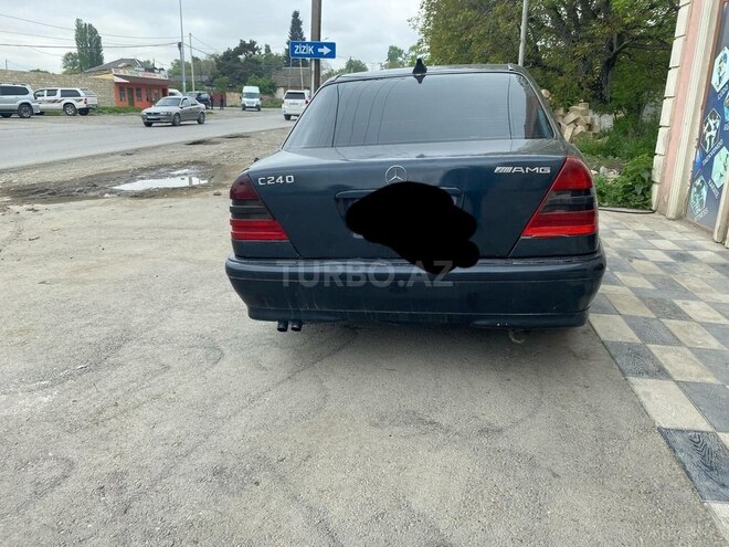 Mercedes C 280 1997, 100,000 km - 2.8 l - Quba