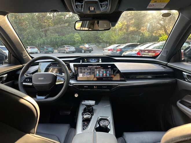 Changan Oshan Z6-8