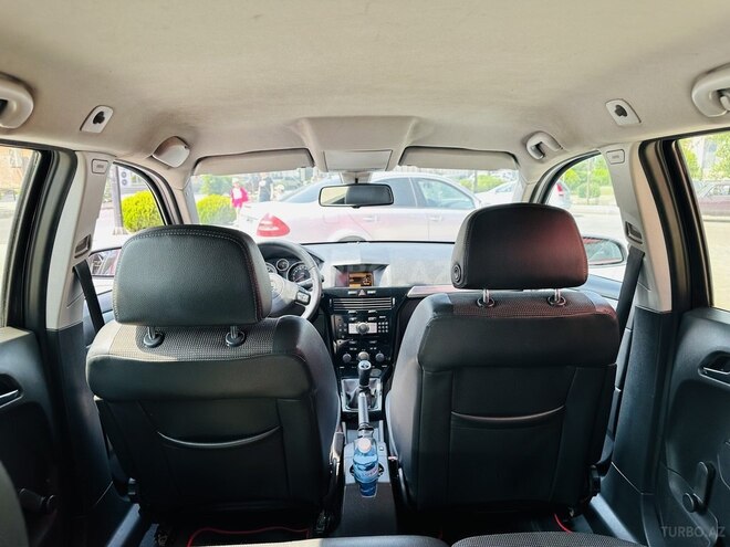 Opel Astra 2009, 293,000 km - 1.4 l - Bakı