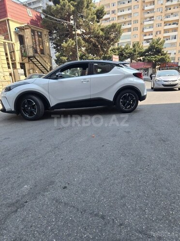 Toyota C-HR 2022, 9,200 km - 2.0 l - Bakı