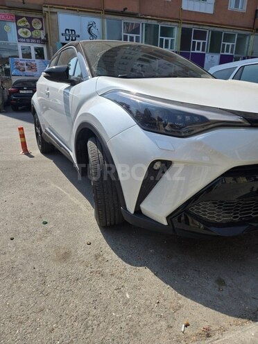 Toyota C-HR 2022, 9,200 km - 2.0 l - Bakı