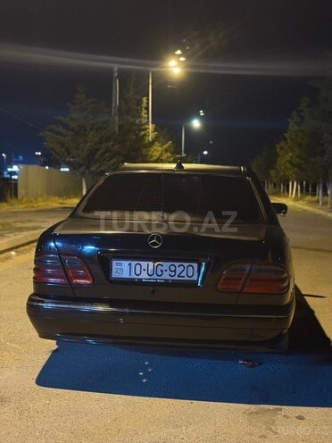 Mercedes E 220 d 2001, 350,000 km - 2.2 л - Bakı
