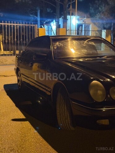 Mercedes E 220 d 2001, 350,000 km - 2.2 л - Bakı
