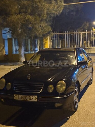 Mercedes E 220 d 2001, 350,000 km - 2.2 л - Bakı