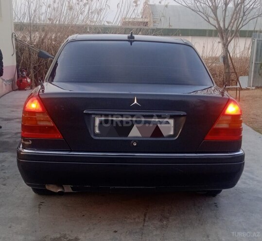 Mercedes C 180 1994, 458,370 km - 1.8 l - Ucar