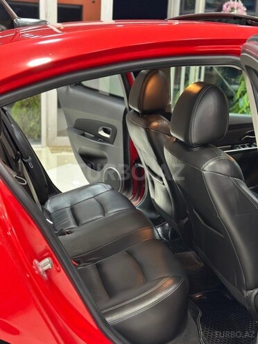 Chevrolet Cruze-22
