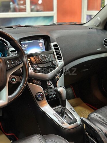 Chevrolet Cruze-25
