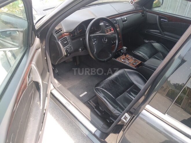 Mercedes E 280 1999, 348,000 km - 2.8 l - Ağdaş