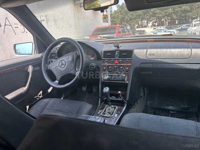 Mercedes C 220 d 1997, 557,000 km - 2.2 l - Bakı