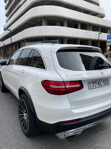 Mercedes GLC 300 4MATIC 2015, 204,387 km - 2.0 l - Bakı