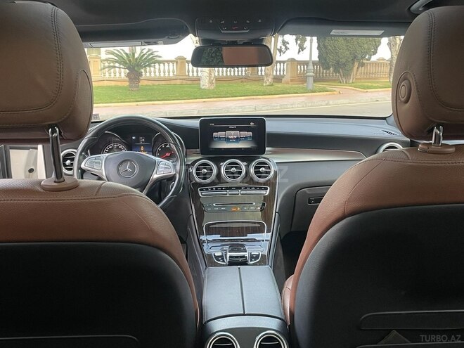Mercedes GLC 300 4MATIC 2015, 204,387 km - 2.0 l - Bakı