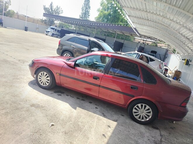 Opel Vectra 1997, 236,000 km - 1.6 l - Bərdə