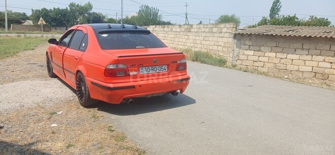 BMW 525 1998, 125,848 km - 2.5 l - Salyan