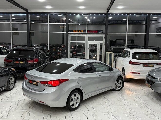 Hyundai Elantra 2013, 188,000 km - 1.8 л - Sumqayıt