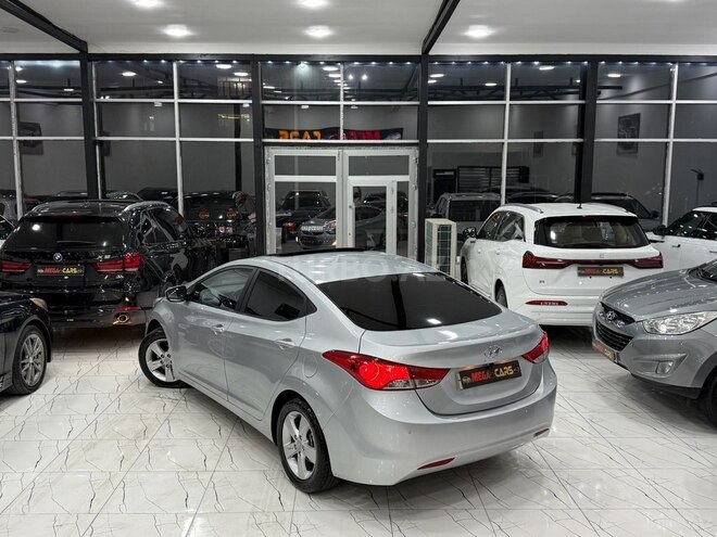 Hyundai Elantra 2013, 188,000 km - 1.8 л - Sumqayıt