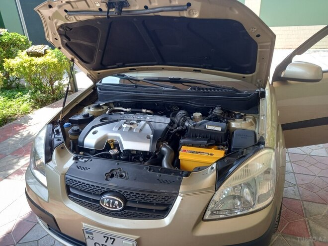 Kia Rio 2006, 253,000 km - 1.5 l - Bərdə