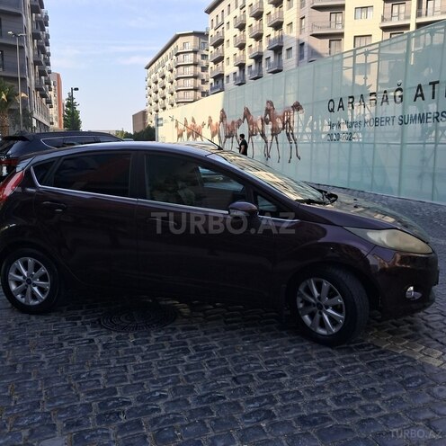 Ford Fiesta 2011, 162,000 km - 1.4 l - Bakı