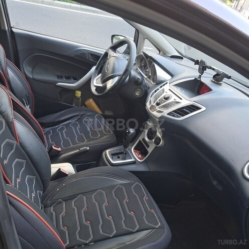 Ford Fiesta 2011, 162,000 km - 1.4 l - Bakı