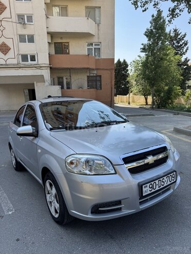 Chevrolet Aveo-16