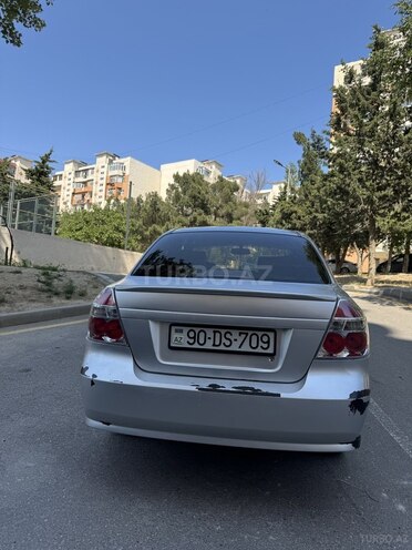 Chevrolet Aveo-13
