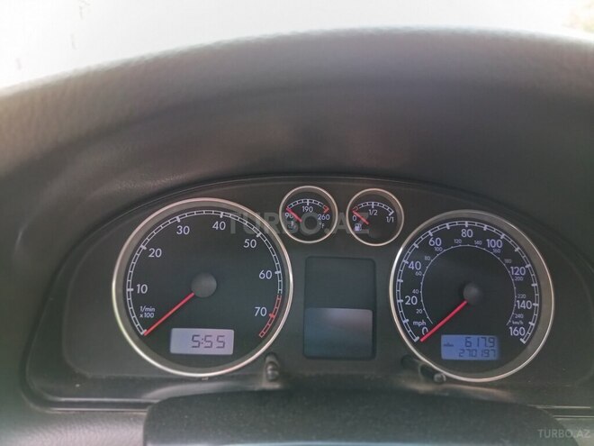 Volkswagen Passat 2004, 270,197 km - 1.8 l - Gəncə