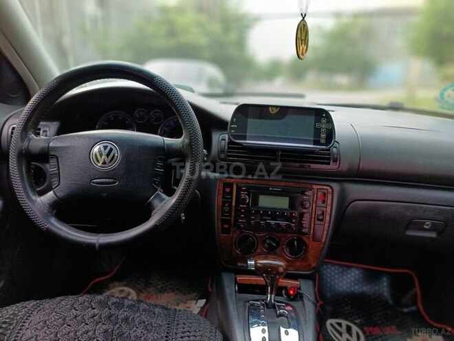 Volkswagen Passat 2004, 270,197 km - 1.8 l - Gəncə