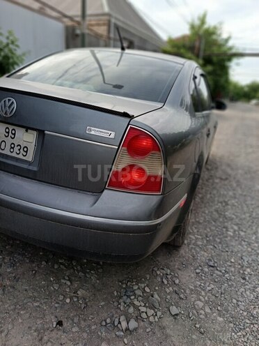 Volkswagen Passat 2004, 270,197 km - 1.8 l - Gəncə