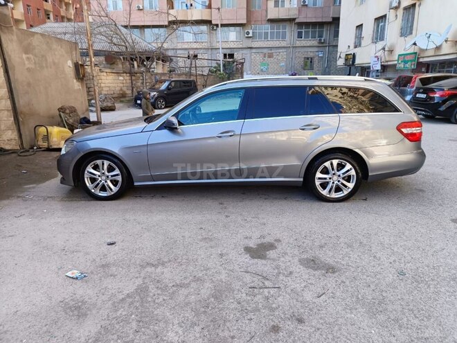 Mercedes E 200 d 2010, 225,660 km - 2.2 l - Bakı