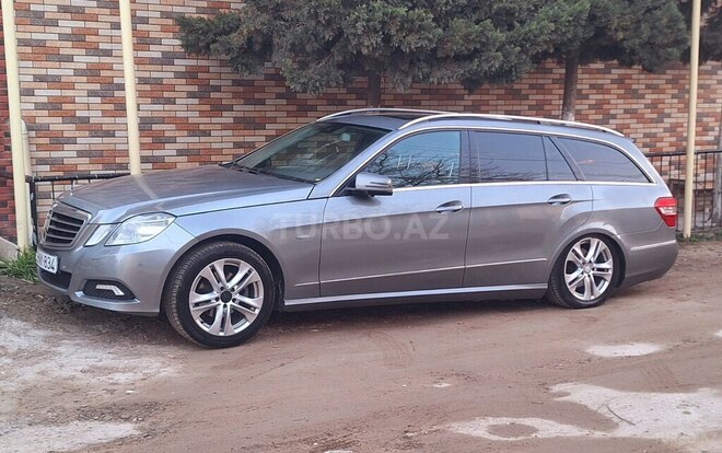 Mercedes E 200 d 2010, 225,660 km - 2.2 l - Bakı