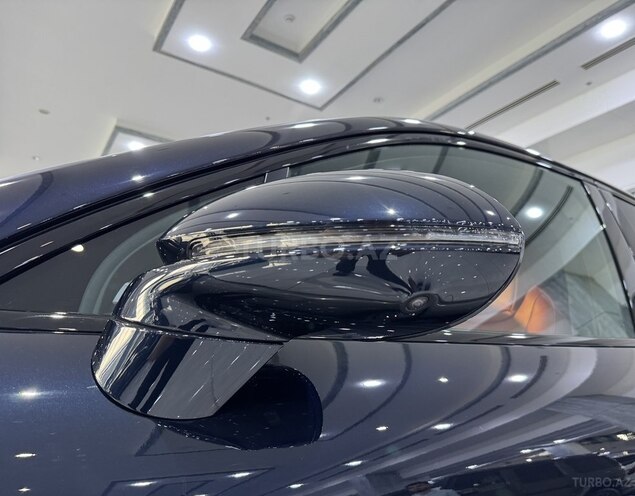 Porsche Cayenne Coupe-18