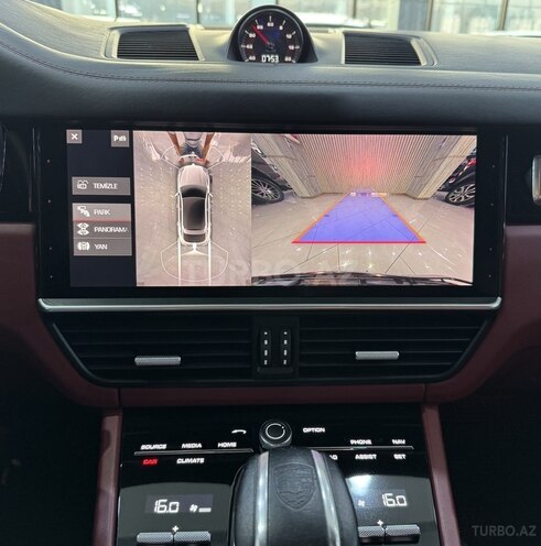 Porsche Cayenne Coupe-20