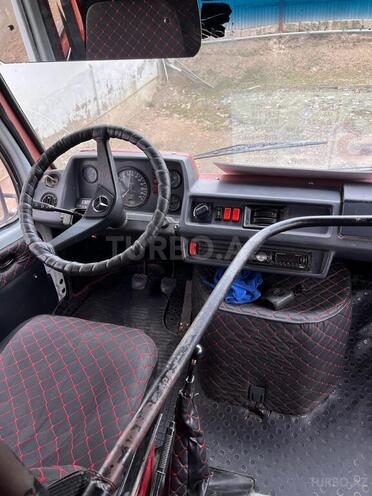 Mercedes 208 D 1992, 310,000 km - 2.3 l - Sabirabad