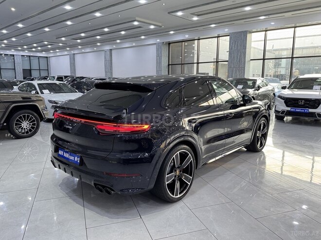 Porsche Cayenne Coupe-5