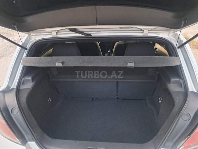 Opel Astra 2009, 260,200 km - 1.4 l - Xırdalan