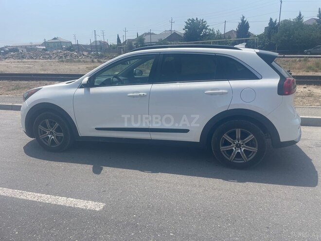 Kia Niro 2017, 95,000 km - 1.6 л - Bakı