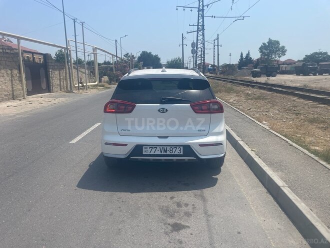 Kia Niro 2017, 95,000 km - 1.6 л - Bakı
