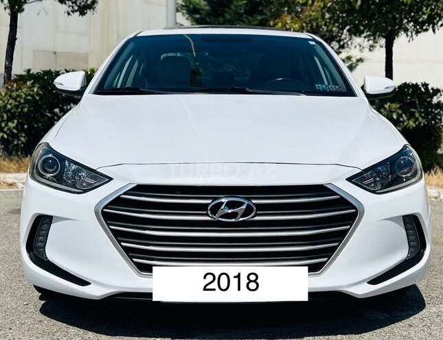 Hyundai Elantra-2