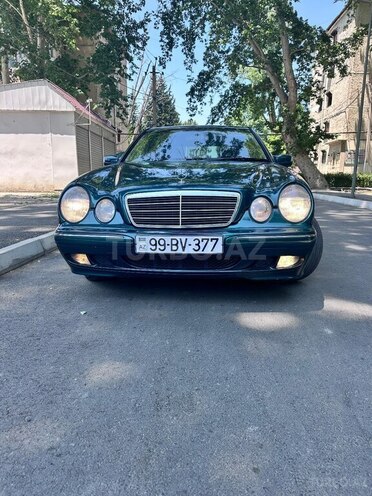 Mercedes E 220 d 2001, 321,359 km - 2.2 l - Mingəçevir