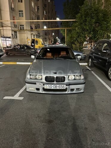 BMW 318 1992, 324,009 km - 1.8 l - Bakı